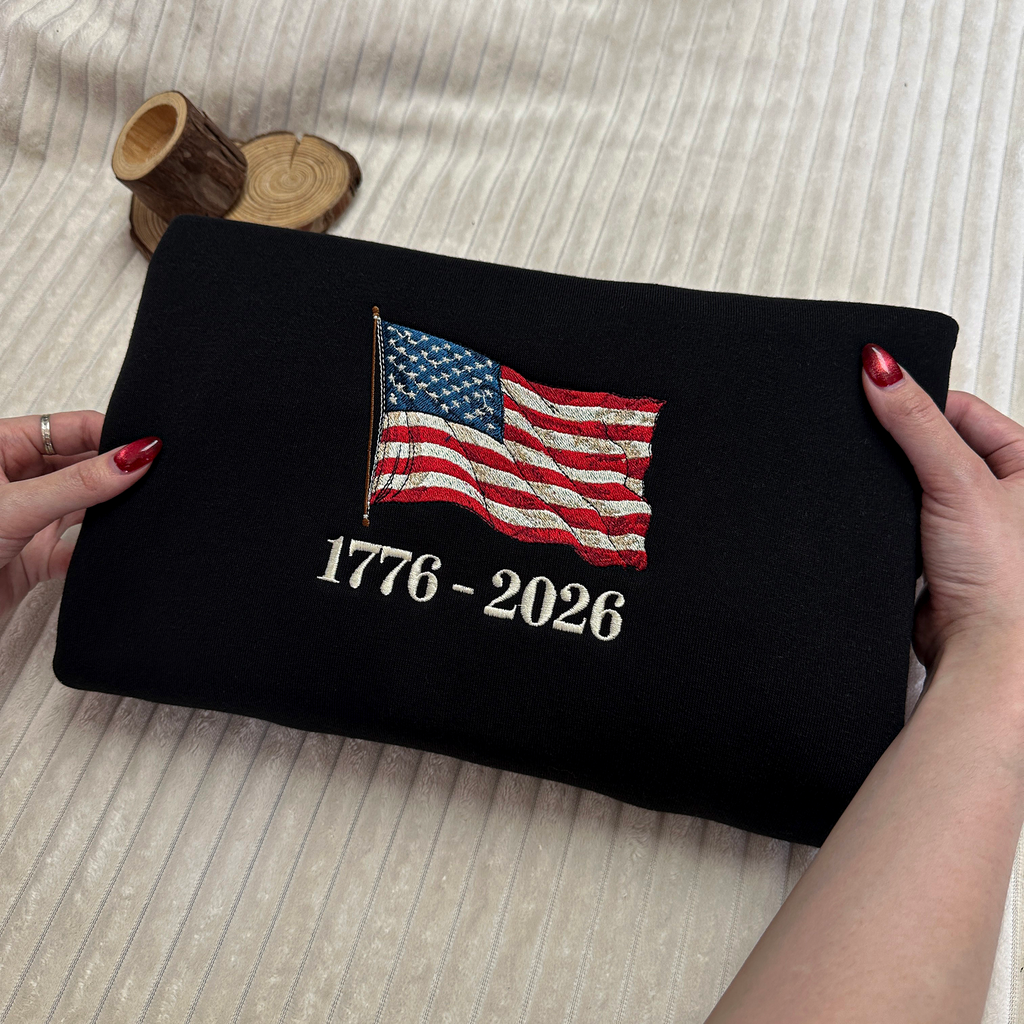 Retro USA 250 Flag Embroidered Sweatshirt